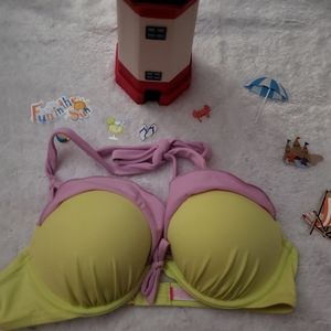 Victoria Secret  🌹swim top.